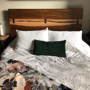 Celeste Tufted Medallion Duvet Cover